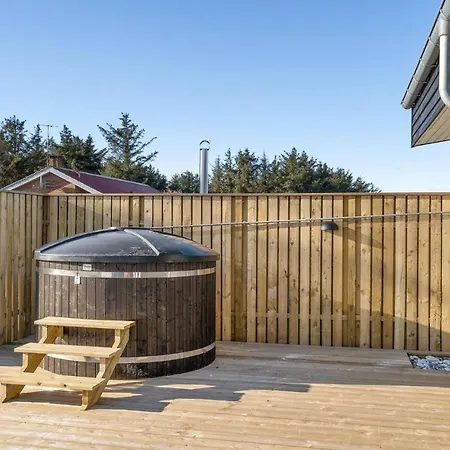 Lovely In With Kitchen Feriehus Vestervig